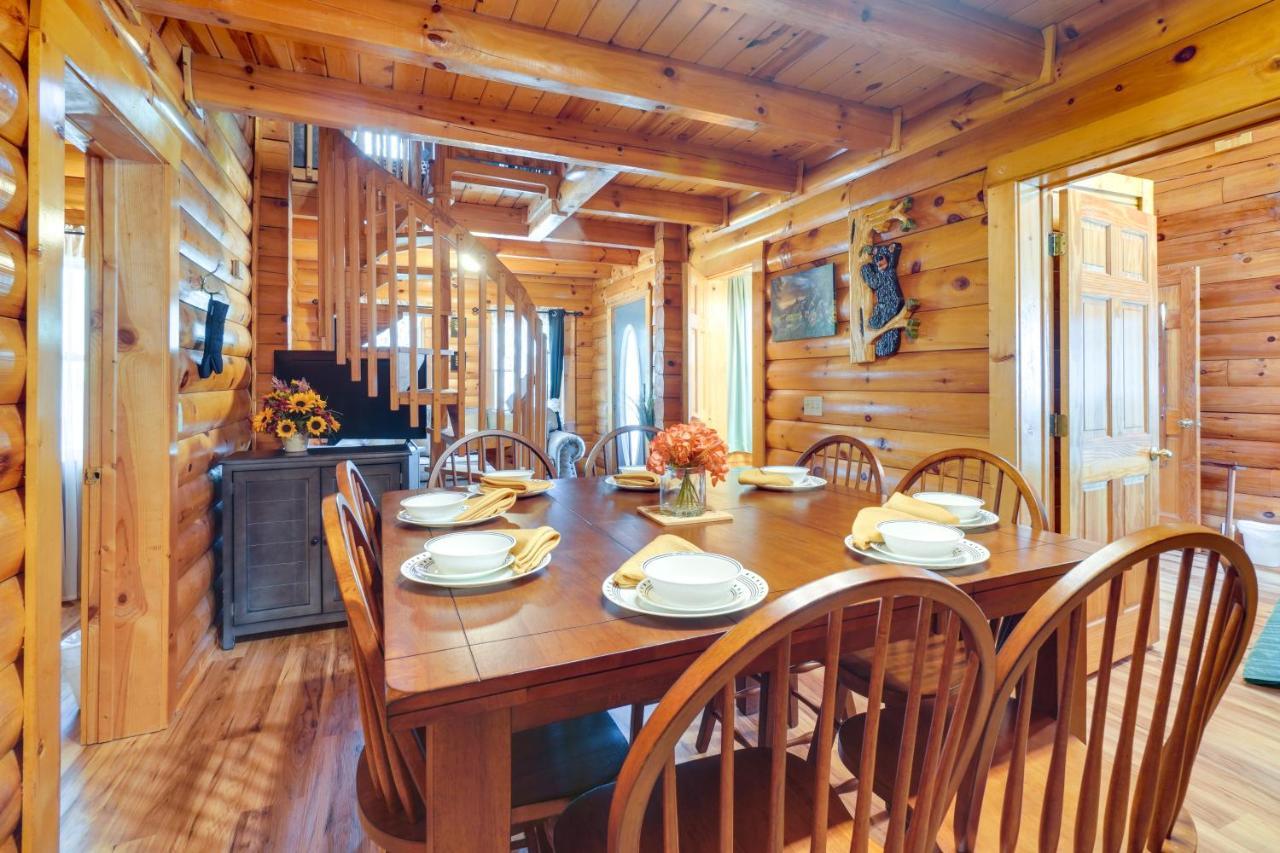 Lovely Gatlinburg Cabin With Private Hot Tub! Extérieur photo