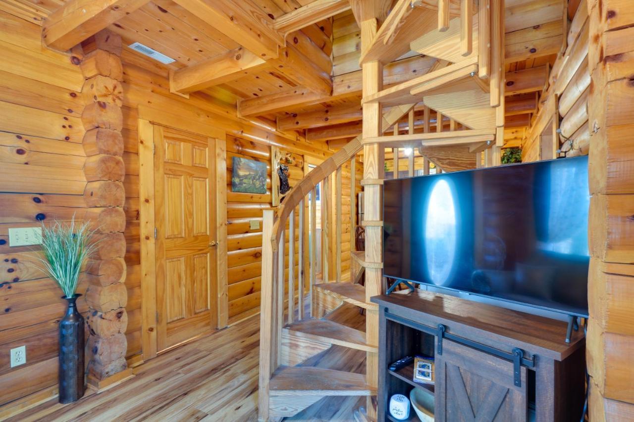 Lovely Gatlinburg Cabin With Private Hot Tub! Extérieur photo